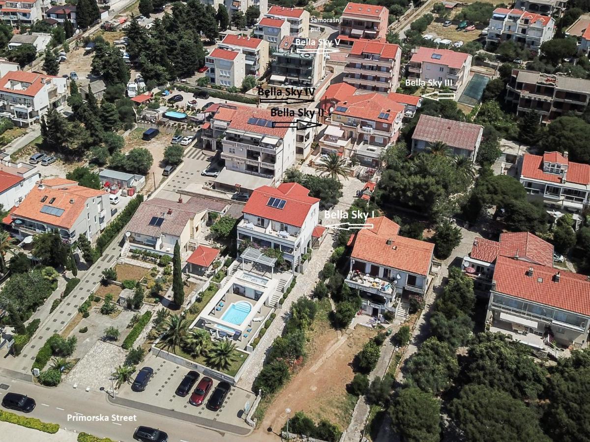 Apartments Bella Sky II Novalja Bagian luar foto